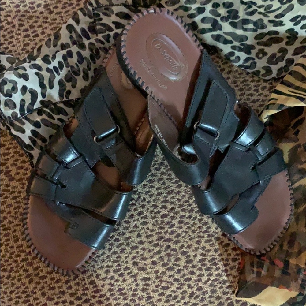 Dr Scholls leather sandals